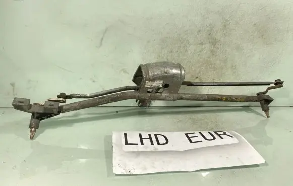 Audi A6 S6 C4 4A Front wiper linkage and motor 4a1955023c 3397020259