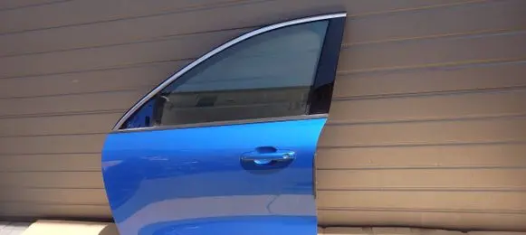 Ford Kuga III Front door