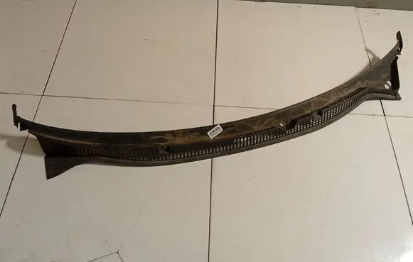 Volkswagen Polo IV 9N3 Wiper trim 6Q1819415B