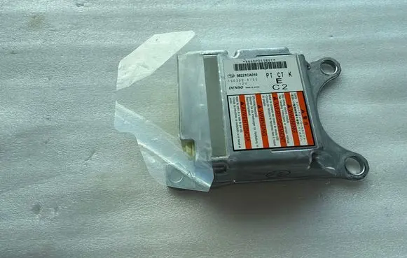 Toyota GT 86 Airbag control unit/module 98221CA010 1503004760