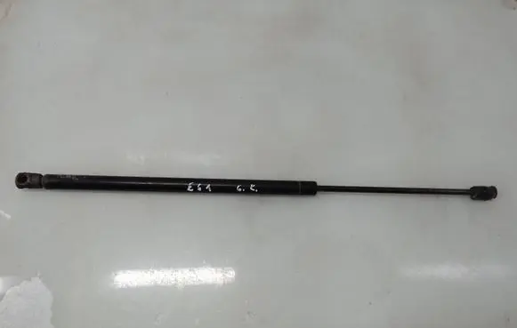 BMW 5 E60 E61 Tailgate strut 
