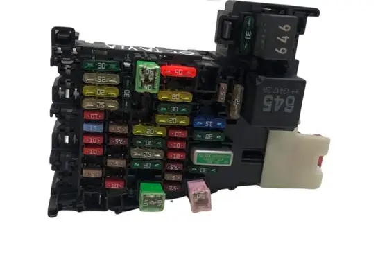 Skoda Octavia Mk3 (5E) Fuse module 5Q0937615C