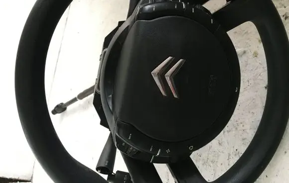 Citroen C4 I Picasso Steering wheel 