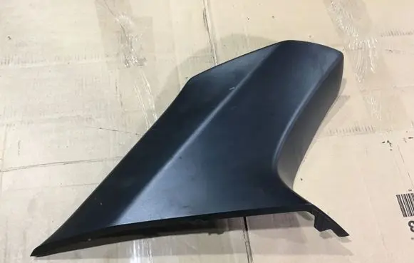(D)pillar trim (top)