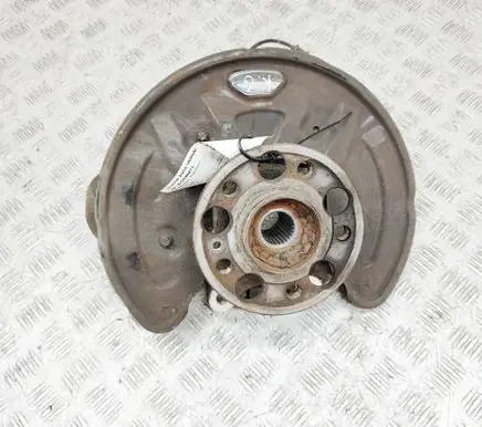 Mercedes-Benz E W213 Rear wheel hub A2133507301