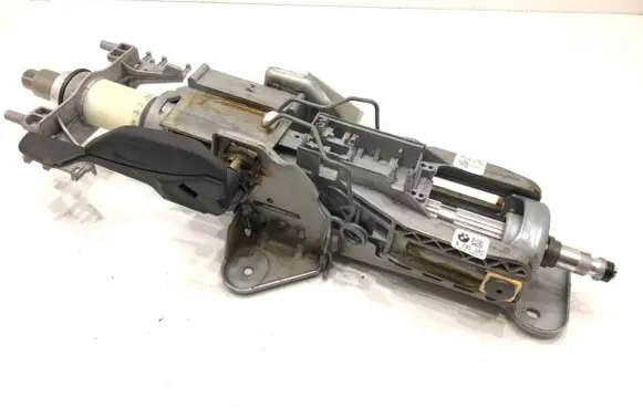 BMW 5 F10 F11 Steering wheel axle 6795345