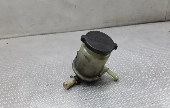 Toyota RAV 4 (XA20) Power steering fluid tank/reservoir