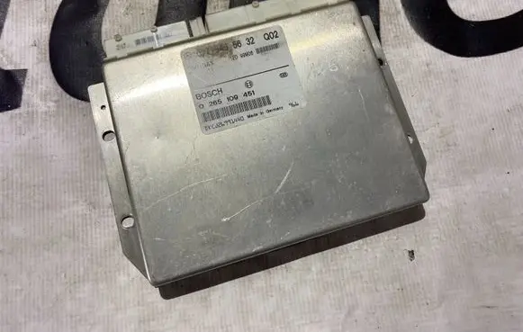 Mercedes-Benz E W210 ESP (stability system) control unit a0275455632