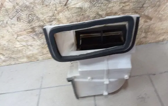 Mazda 3 II Heater fan/blower