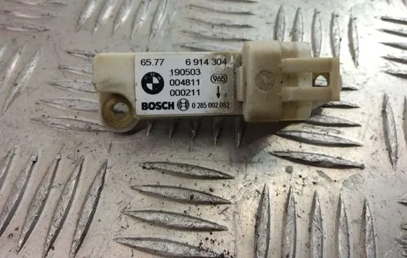 Mini One - Cooper R50 - 53 Airbag deployment crash/impact sensor 6914304