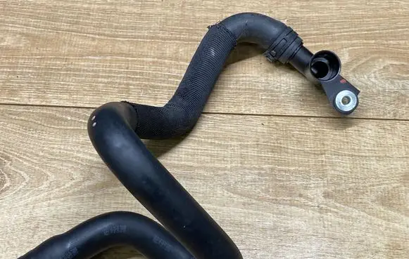 Jaguar F-Type Engine coolant pipe/hose EX536W633AB 6311A