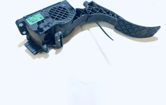 Volkswagen Polo IV 9N3 Accelerator throttle pedal 6q1721503f 0280755063