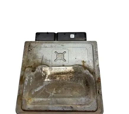 Volkswagen PASSAT B6 Engine control unit/module 03G906018CR