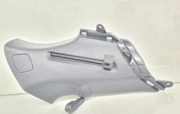 Mazda 6 (D)pillar trim (top) GS2A68291 GS2A69740