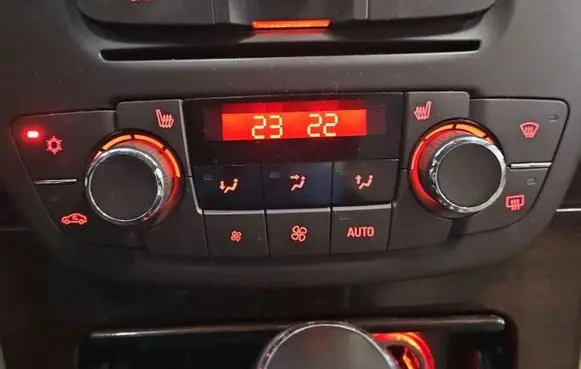 Opel Insignia A Climate control/heater control trim 13277870 IMPRK1426014