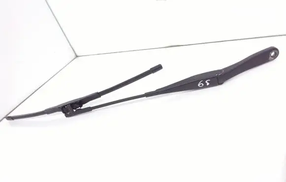 Opel Astra H Front wiper blade arm 13111219