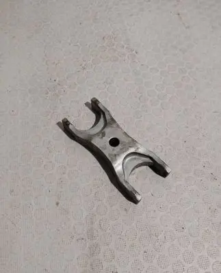 Volkswagen Golf Plus Fuel Injector clamp holder 03L216A