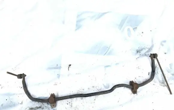 Volkswagen PASSAT B6 Front anti-roll bar/sway bar