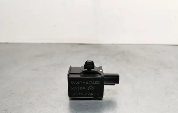 Mazda CX-3 Horn buzzer relay DA6T67UZ5