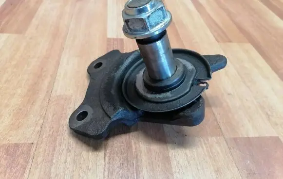 Renault Laguna III Stub axle 430190015R 1165 AFC6