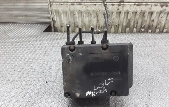 Volkswagen Golf IV ABS Pump 1J0907379G 1J0614117C