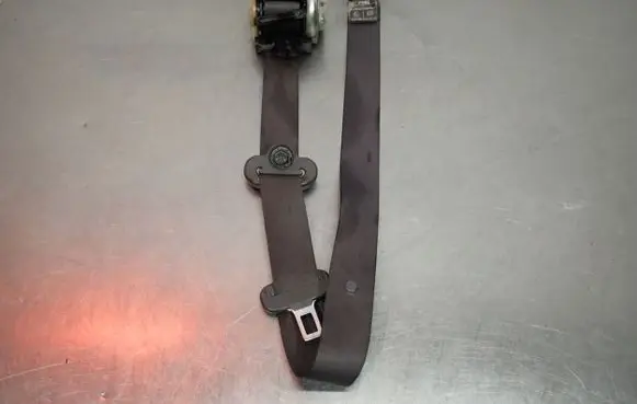 Hyundai Tucson JM Front seatbelt 88810-2E400
