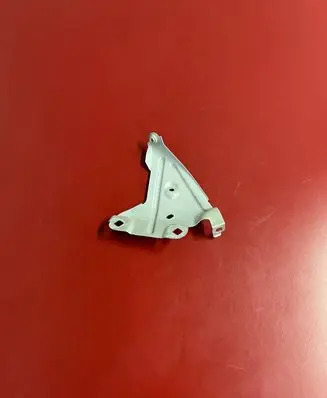 BMW X1 F48 F49 Fender mounting bracket 7351516