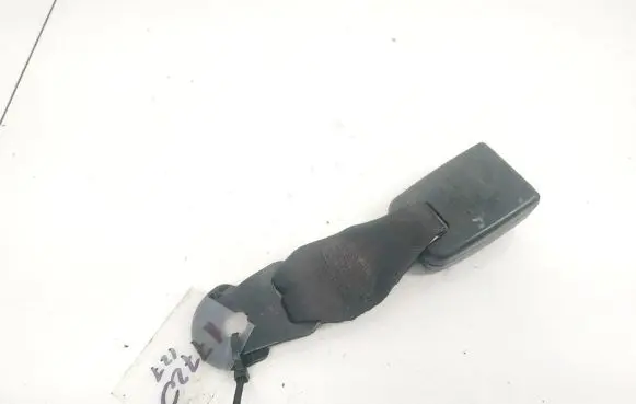 Ford Focus C-MAX Middle seatbelt buckle (rear) 3M51R60044AD 3M51-R60044-AD