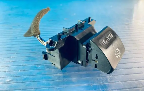 Volvo V70 Hand parking brake switch 30773539