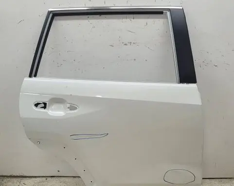 Toyota RAV 4 (XA50) Rear door 