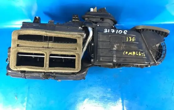Ford Mustang VI Interior heater climate box assembly FR3Z19850AB