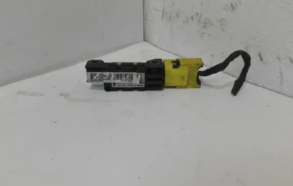 Volkswagen Phaeton Airbag deployment crash/impact sensor 7L0909606D
