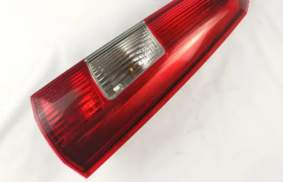 Volvo V70 Rear/tail lights 9154494