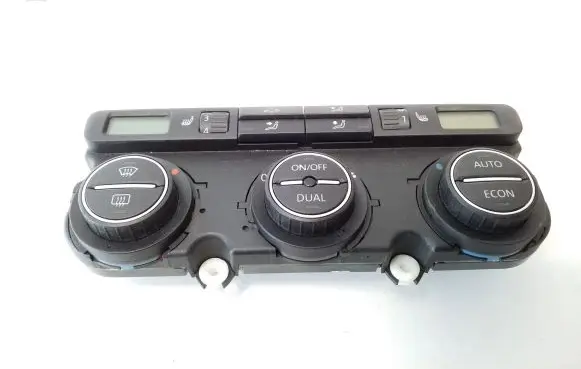 Volkswagen Touran I Climate control unit
