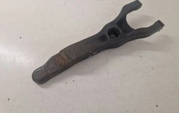 Toyota Land Cruiser (HDJ90) Clutch release arm fork 3123360090