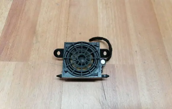 Audi A4 S4 B7 8E 8H Panel speaker 8E0035411C