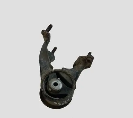 Toyota Avensis T250 Engine mount bracket 123710R010