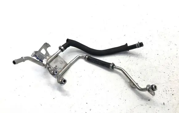 Coolant pipe/hose