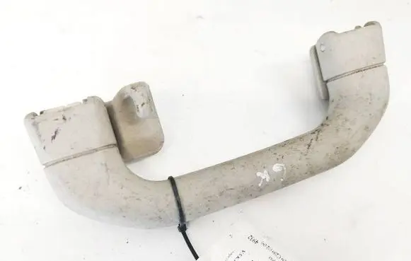 Mercedes-Benz C W203 Rear interior roof grab handle A2038100551