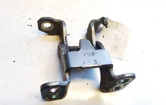 Suzuki Grand Vitara II Tailgate/trunk/boot hinge 65j