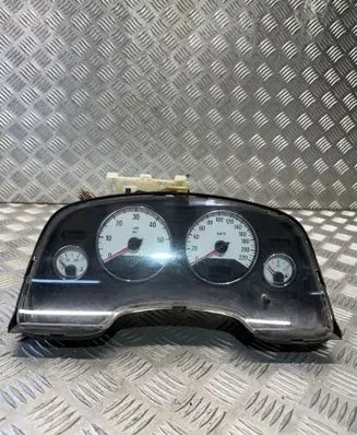 Opel Zafira A Speedometer (instrument cluster) 24461761