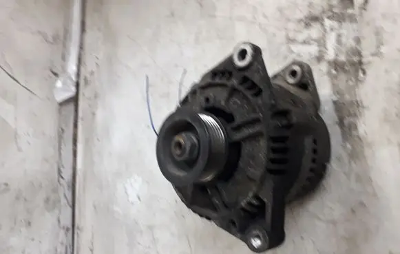 Audi A6 S6 C5 4B Generator/alternator 059903015