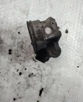Volkswagen Caddy Throttle valve