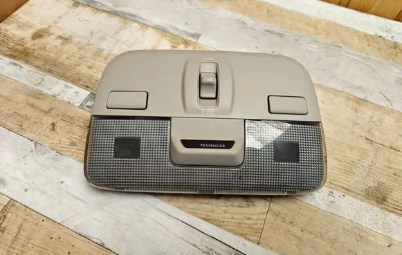 Front seat light