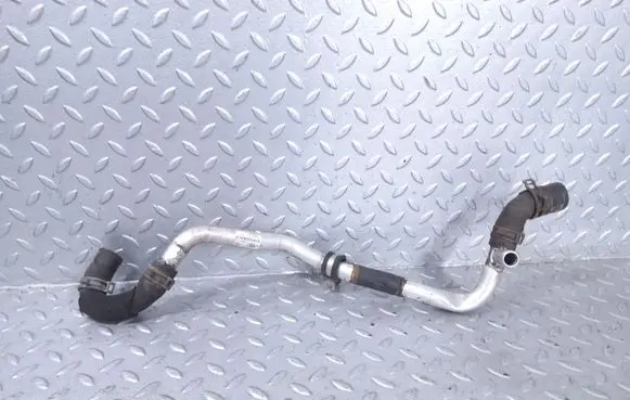 Audi A8 S8 D4 4H Engine coolant pipe/hose 079121065CH