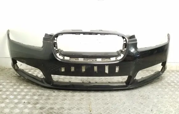 Jaguar XF X250 Front bumper 8X2317C831