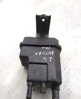 Power steering fluid tank/reservoir