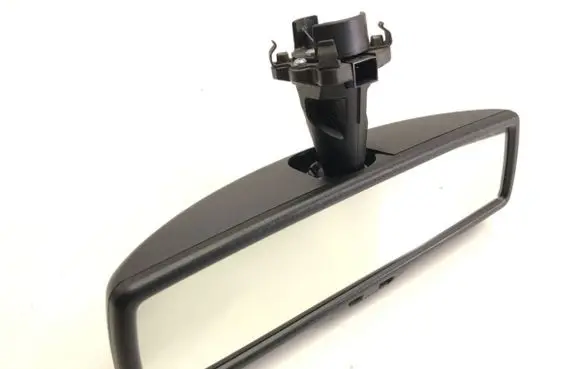 Rear view mirror (interior)