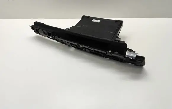 BMW 7 F01 F02 F03 F04 Glove box 9119796 911979604 22167210