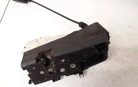 Seat Alhambra (Mk1) Front door lock 93bg220a20dd